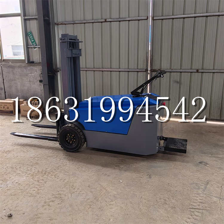 乌坵乡全电动叉车插腿式堆高车液压装卸车1.5吨升高小型站驾式铲车